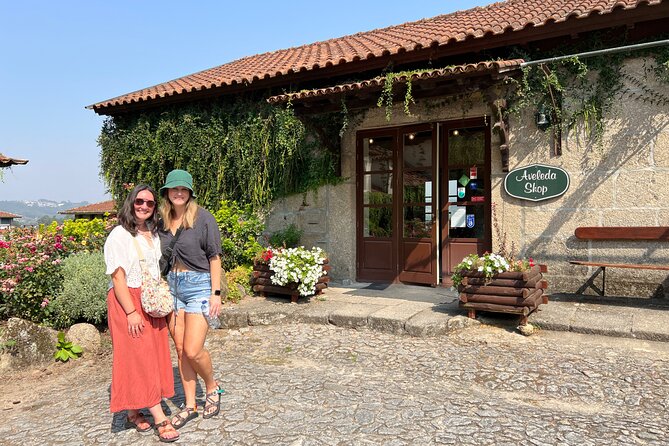 Discovering Magical Garden of Vines Tour in Quinta da Aveleda - Is $319.09 a fair price?
