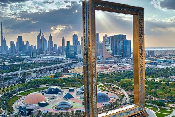 Dubai Miracle Garden and Burj Khalifa Tour - Key points to know before booking