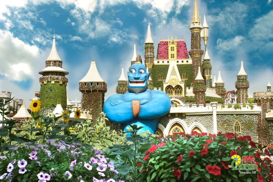 Dubai: Miracle Garden, Global Village, and Dubai Frame - Timing, heat, crowds, and comfort