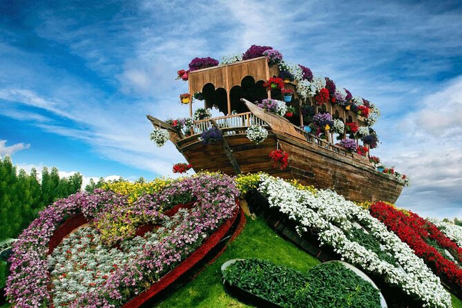 Dubai Miracle Garden Self-Guided Tour with Ticket with Transfer - Food, breaks, and time inside the garden