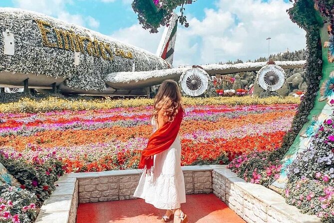 Dubai Miracle Garden Skip the Line E-Ticket and Transport Options - A two-hour walk through flowers, figures, and themed corners