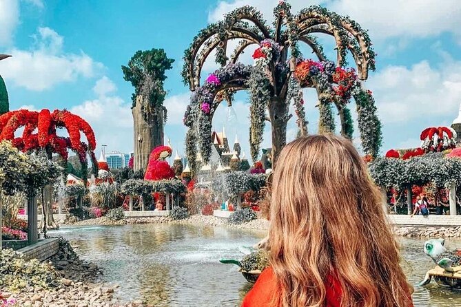 Dubai Miracle Garden Skip the Line E-Ticket and Transport Options - Sales stalls can interrupt the garden mood