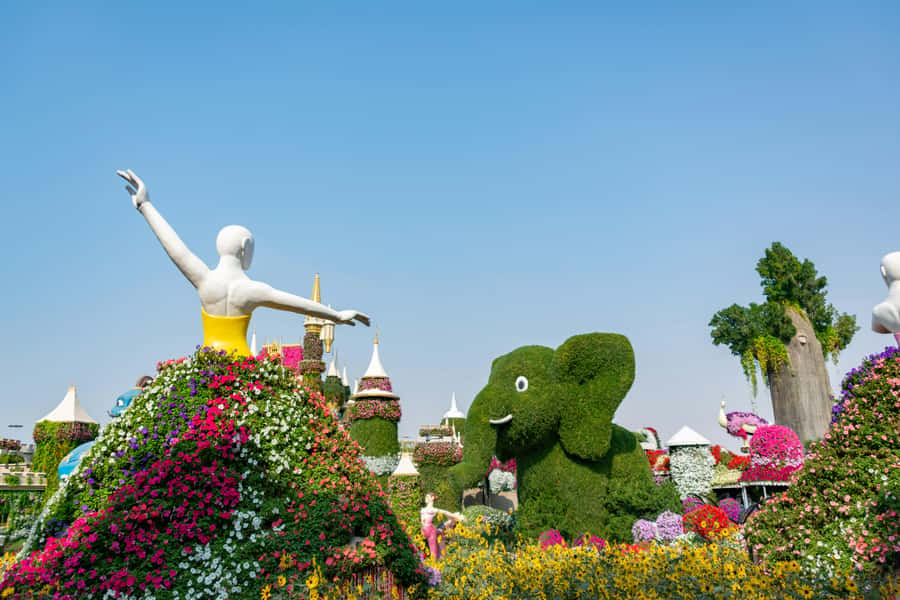 Dubai: Private Miracle Garden & Global Village Trip - Two very different Dubai attractions in six hours