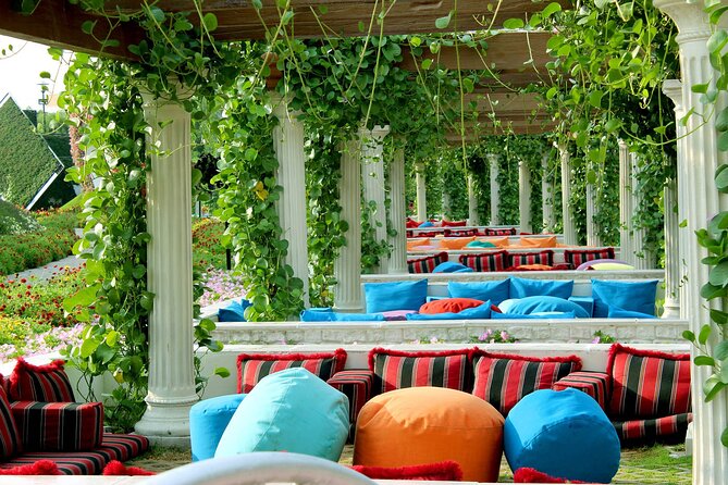Dubai: Skip-The-Line Ticket to Dubai Miracle Garden - Lake Park is the strongest photo stop