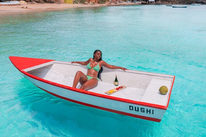Dushi Boat Drone Photoshoot | Free Champagne | Fruits and Flowers - Who will enjoy this most