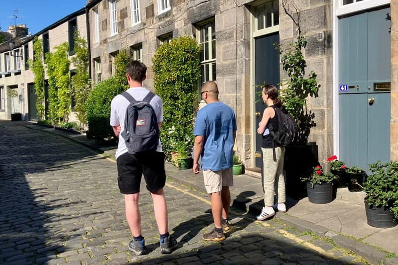 Edinburgh: Walk Dean Village, New Town & Royal Botanics - Starting at West Register House and Charlotte Square