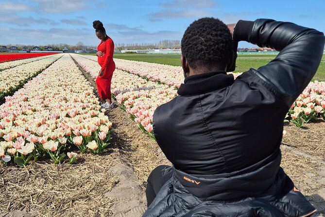 Enjoy the Tulips in a Landrover with a local guide - Lisserpoelmolen and Dutch water control