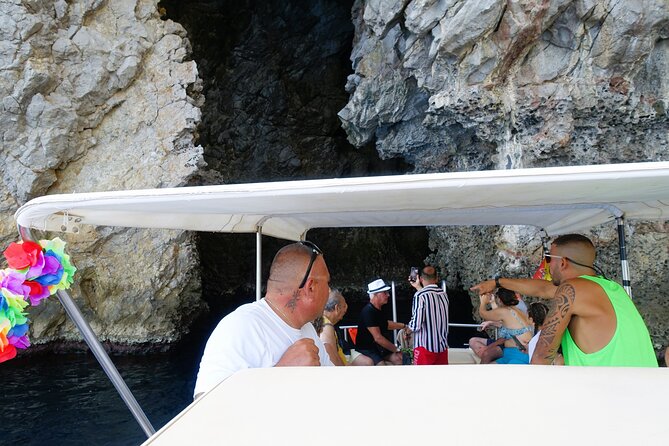 Escursioni in barca Taormina Giardini Naxos Isola bella - What the crew adds to the ride