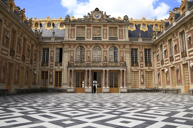 Excursion to Versailles by train with entrance to the Palace and Gardens - Entering the Palace and the Hall of Mirrors
