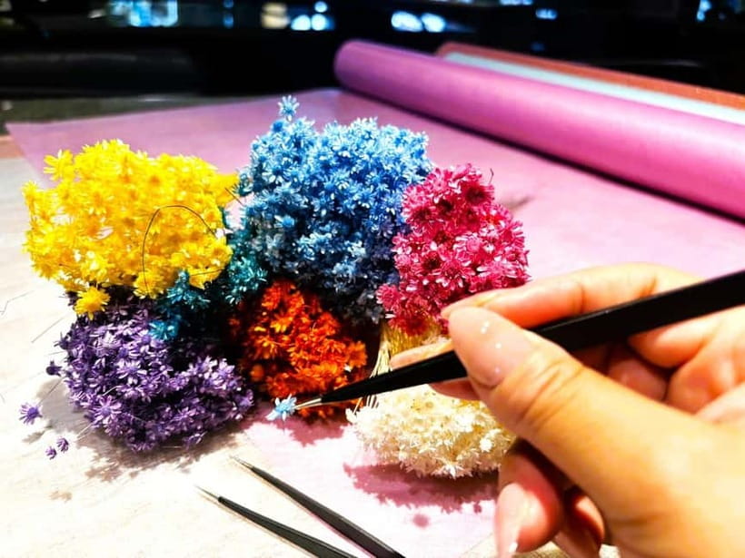 Experience Crafting a Flower-Adorned Mini Japanese Garden - Why the small group size matters