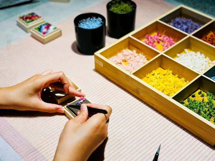 Experience Crafting a Flower-Adorned Mini Japanese Garden - Is $45 good value for this Tokyo activity?