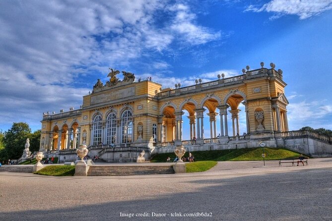 Explore Schönbrunn Palace & Gardens: Private 2.5-hour Guided Tour - Key Points to Know