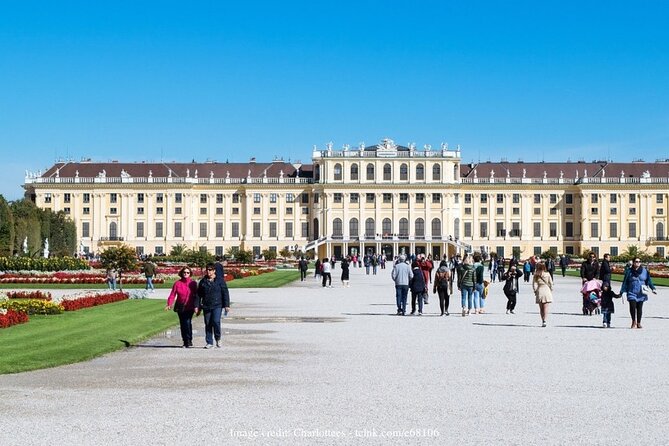 Explore Schönbrunn Palace & Gardens: Private 2.5-hour Guided Tour - Communication Can Make the Difference