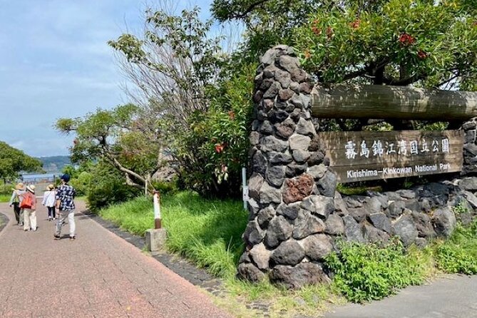 Exploring Sakurajima's History Half Day Walking Tour in Kagoshima - Feeling the volcano at Nagisa Foot Bath Park