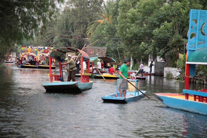 Floating Flower Gardens Of Xochimilco with a Local: Private & Personalized - San Bernardino de Siena and the older side of Xochimilco