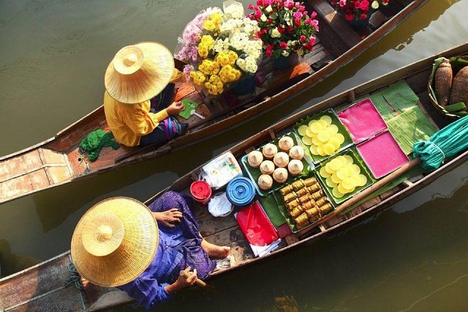 Floating Market - Train Market - Flower Market and China Town - Damnoen Saduak Floating Market for about two hours
