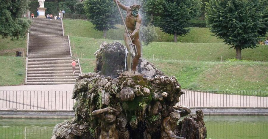 Florence: Boboli The Medici Gardens & Hidden Messages - Following the Medici route through terraces and woods