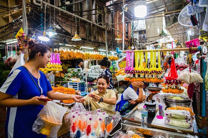 Flower Market & Floral Art: Multilingual Private Tour [EN/others] - Key points to know before booking
