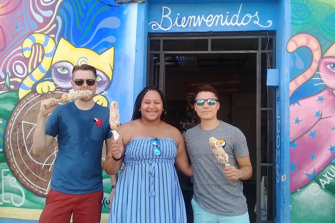 Flowers Route Tour-Colonial Towns, Handicraft & Coffee Plantation - Juayúa: a good place for food