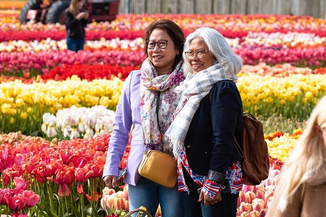 From Amsterdam: Keukenhof and Tulip Experience Tour - Tulip Experience Amsterdam: one hour with the growers