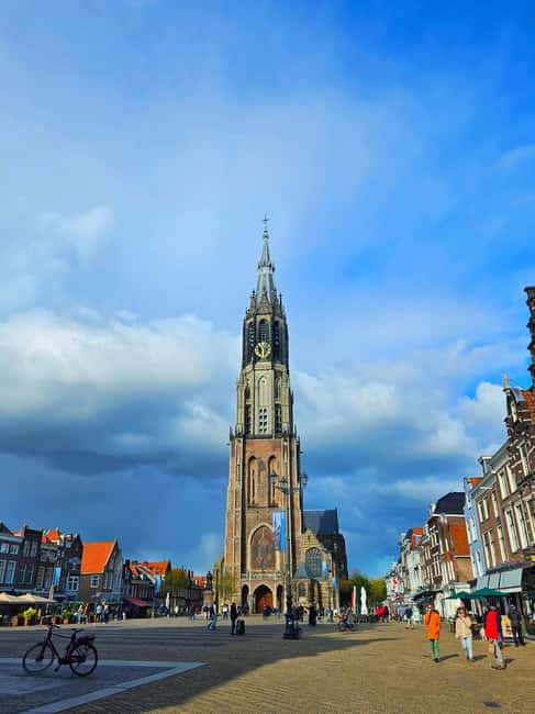 From Amsterdam: Tulip Tour Keukenhof & City Tour Delft - What the $169 price really buys