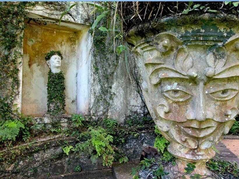 From Kalutara/Waskaduwa: Lunuganga & Brief Garden Tour - Practical preparation for the garden paths