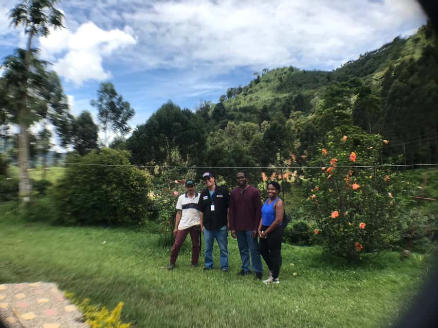 From Medellin: Day Trip to a Jardin Coffee Plantation - Taking the cable car to the summit