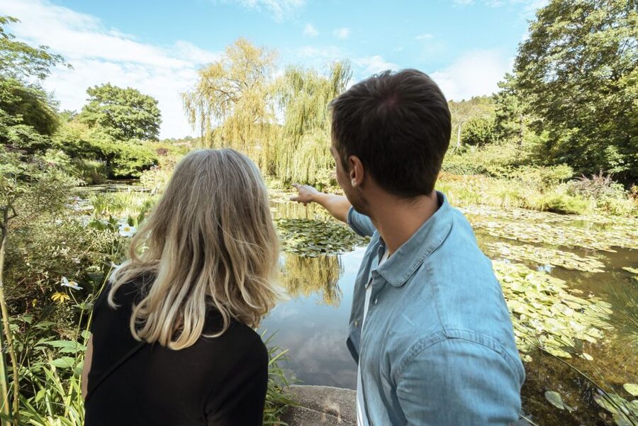 From Paris: Day Trip to Giverny & Versailles with Lunch - Should you book it?