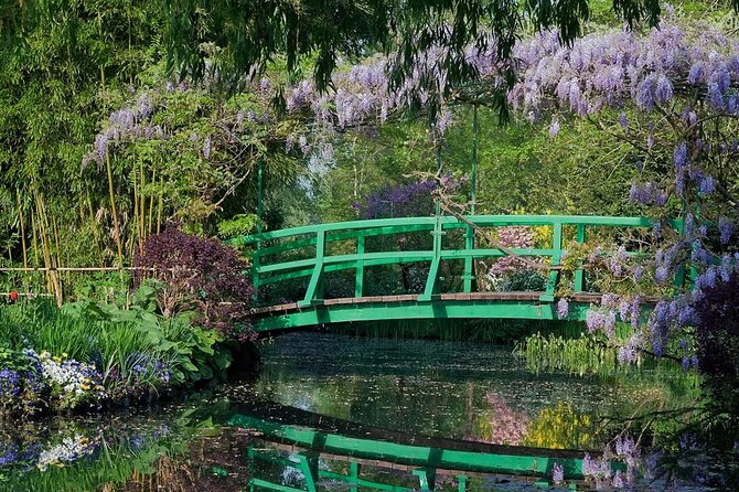 From Paris: discovery of Monet's house and its gardens in Giverny - Monet’s water lily pond and Japanese bridge
