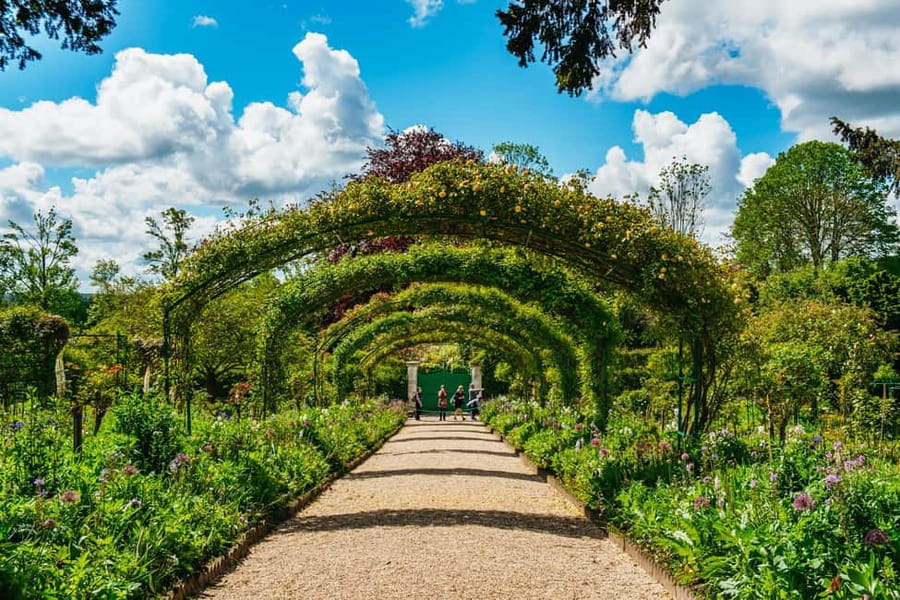 From Paris: Giverny, Monet’s Home & Gardens Half-Day Trip - Should you add Versailles?