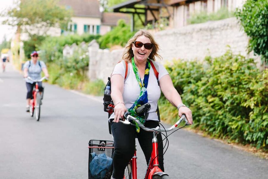From Paris: Monet Garden & Giverny Bike Tour and Picnic Stop - Key points to know