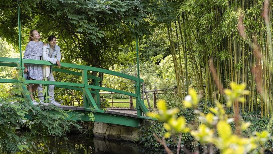 From Paris: Monet Impressionism Tour to Giverny by Minibus - Why Giverny makes a good half-day from Paris