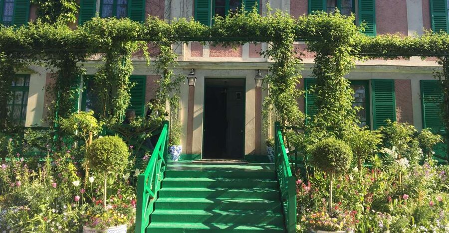 From Paris: Private Trip to Giverny, Monet's House & Museum - Monet’s pink-and-green home and family rooms