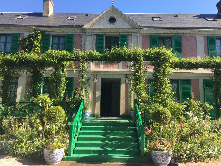 From Paris: Private Trip to Giverny, Monet's House & Museum - The Musée des Impressionnismes adds a wider view