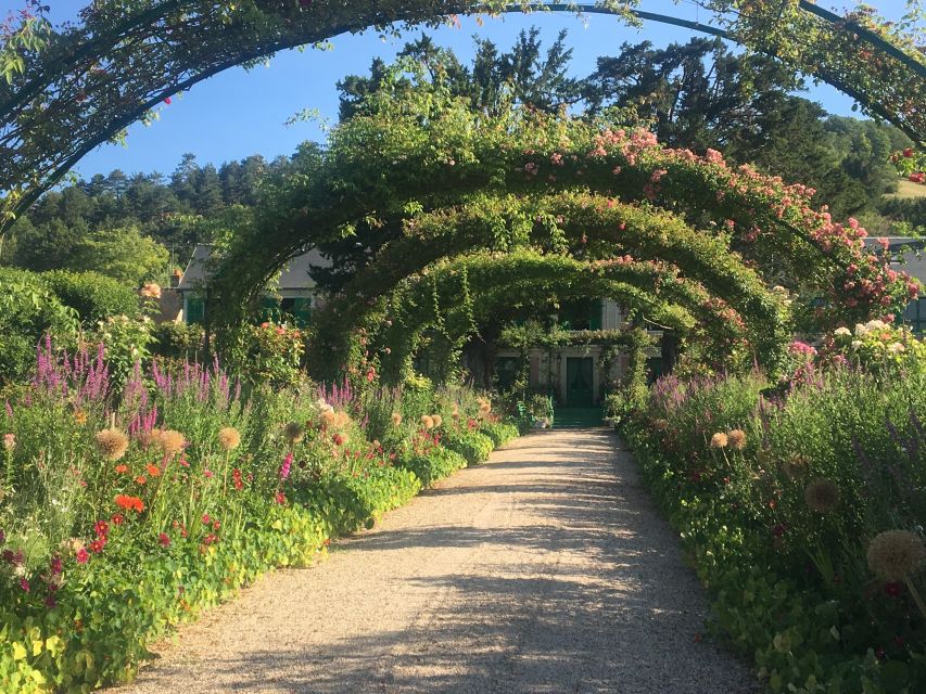 From Paris: Private Trip to Giverny, Monet's House & Museum - Flower beds that change with the season