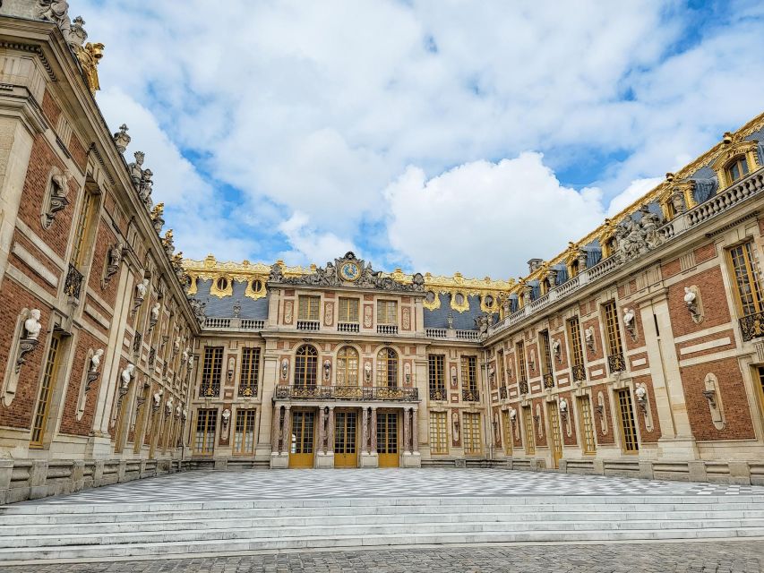 From Paris: Versailles Bike Tour with Gardens & Palace Entry - Is the $131 price good value?