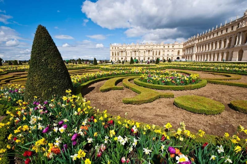 From Paris: Versailles Palace and Gardens with Transfer - Entering the Palace of Versailles