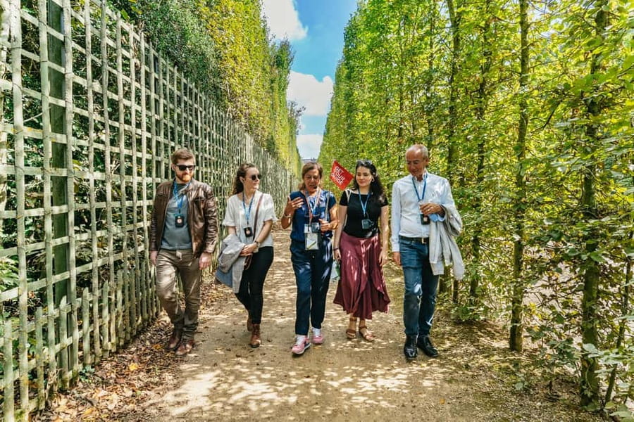 From Paris: Versailles Palace Guided Tour & Gardens Access - Key points before you book