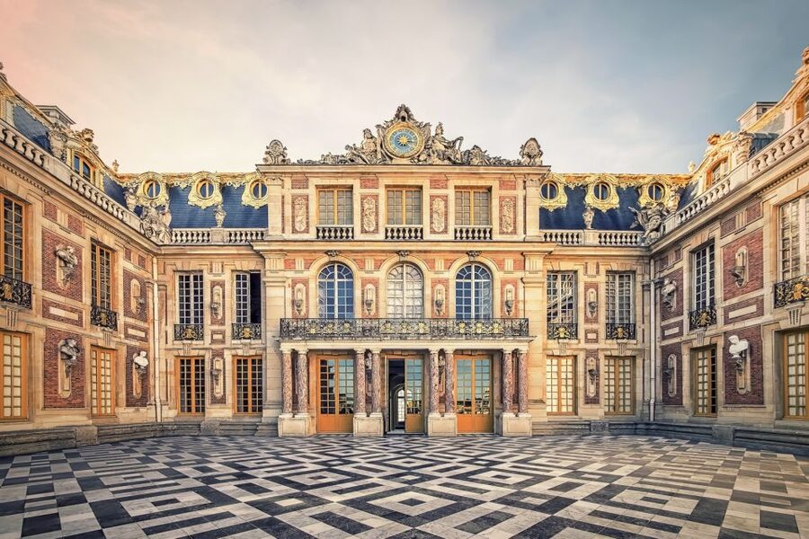 From Paris: Versailles Palace Self Guided & Gardens tickets - Who should book this half-day Versailles trip?