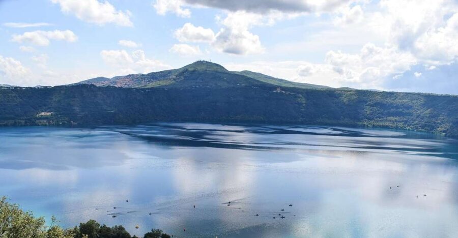 From Rome: Castel Gandolfo and Gardens Day Trip - The 9:30 AM pickup and private ride