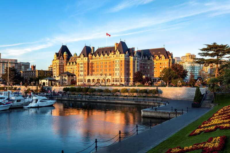 From Vancouver: Victoria, BC Ferry, Butchart Gardens Tour - Optional afternoon tea among the flowers