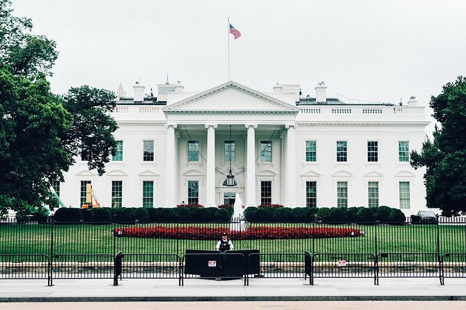 Full Day DC: City Bus Tour, Seasonal Boat Cruise, Entry Tickets - A six-hour introduction to Washington DC