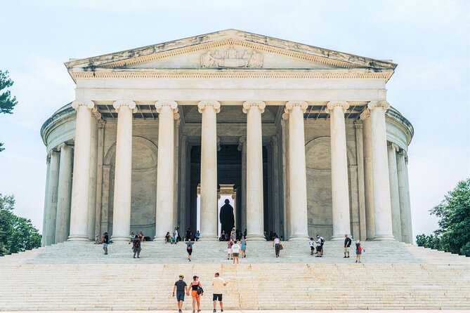Full Day DC: City Bus Tour, Seasonal Boat Cruise, Entry Tickets - Vietnam and Korean memorials