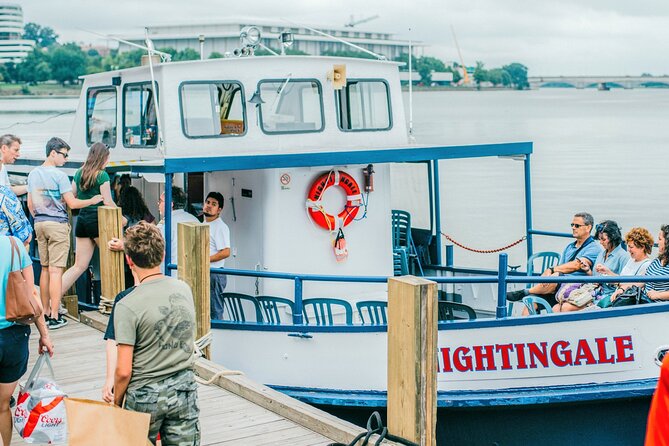 Full Day DC: City Bus Tour, Seasonal Boat Cruise, Entry Tickets - Lincoln Memorial, where time feels short