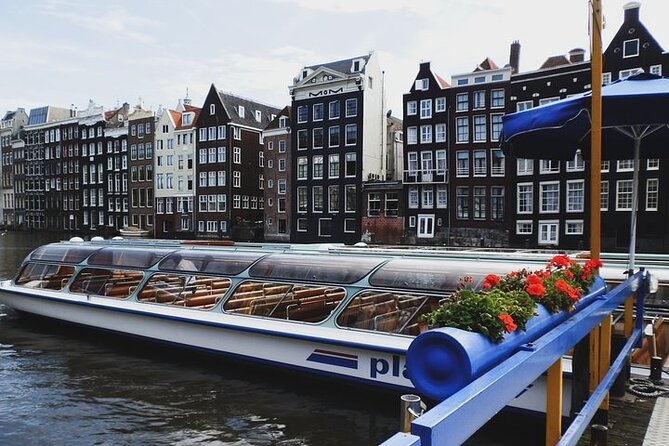 Full-Day Trip From Amsterdam to Keukenhof, Zaanse Schans + Cruise - Cheese making at Catharina Hoeve