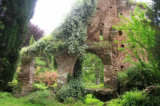 Garden of Ninfa and Sermoneta Day Trip from Rome with Lunch - Leaving Rome by train at 8 a.m.