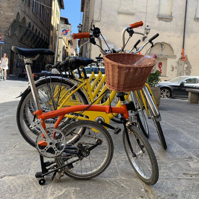 Gardens, markets and hidden gems in Florence, by city bike - Local Florence at Le Cure and Villa Il Ventaglio