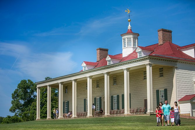 George Washington's Mount Vernon Gardens & Grounds Admission - The distillery and gristmill add real substance