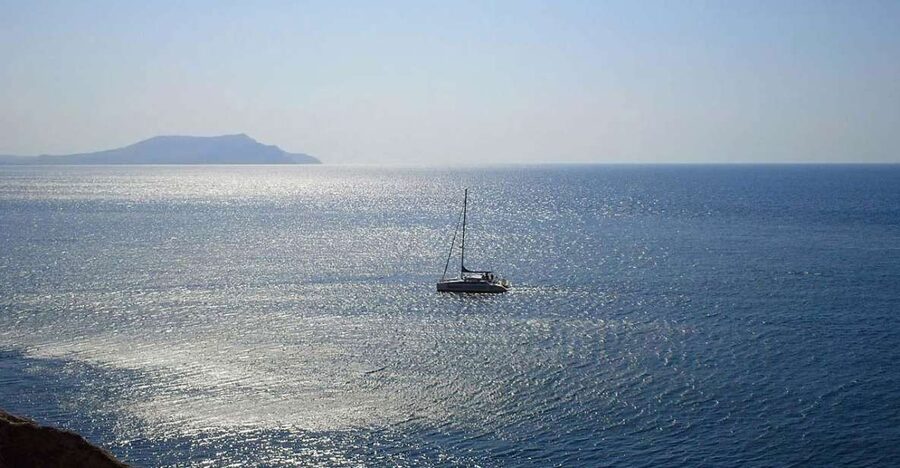 Giardini Naxos and Taormina sailing tour - Should you book the Giardini Naxos and Taormina sailing tour?