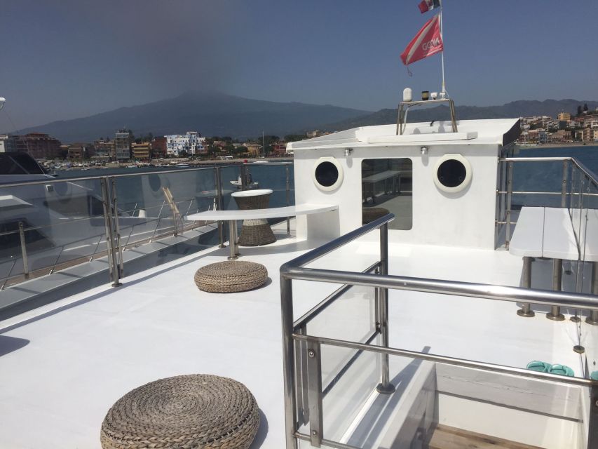 Giardini Naxos: Boat Trip Isola Bella with Snorkeling - Is This Isola Bella Cruise Worth Booking?